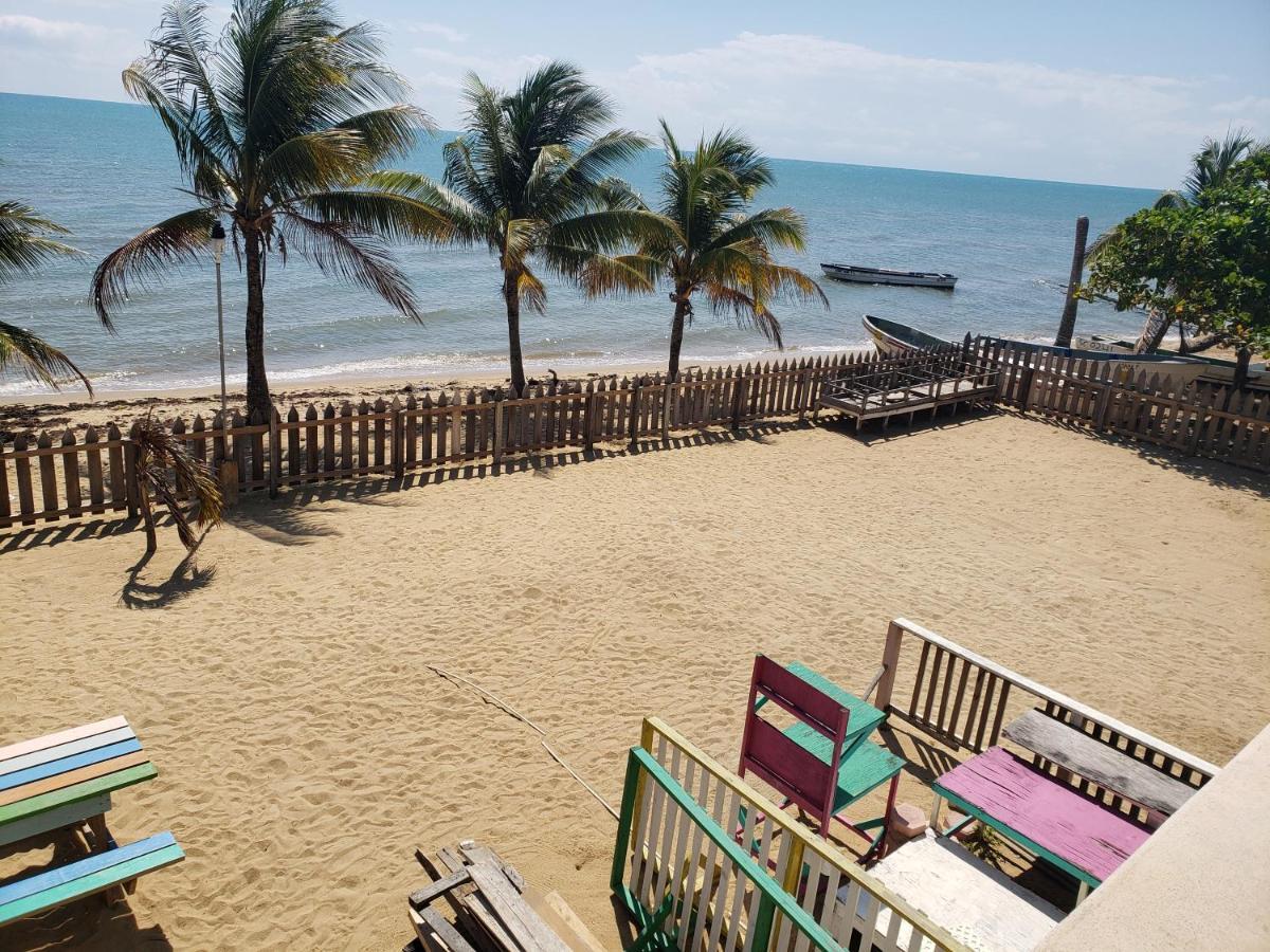 Pal'S On The Beach - Dangriga, Belize Eksteriør billede